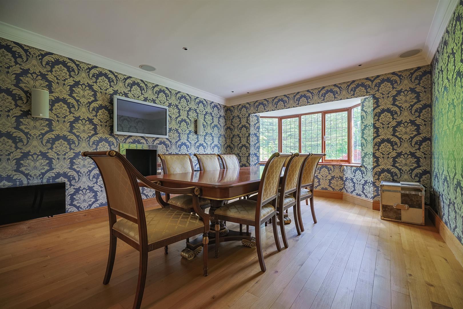 325 Gower Road, Killay, Swansea, SA2 7AE